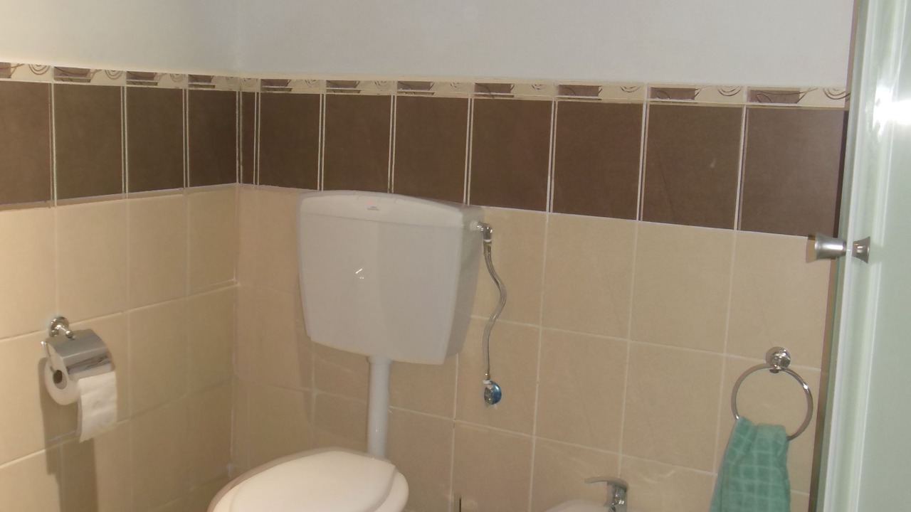 Photo of Bathroom in Picanello-Ognina-Barriera-Canalicchio