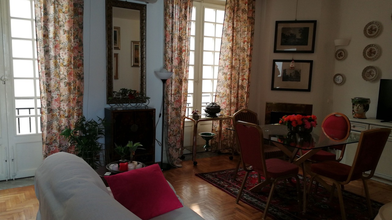 Photo of Livingroom in Ruggero Settimo
