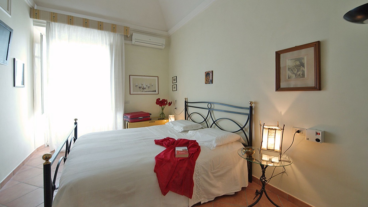 Photo of Bedroom in Archi