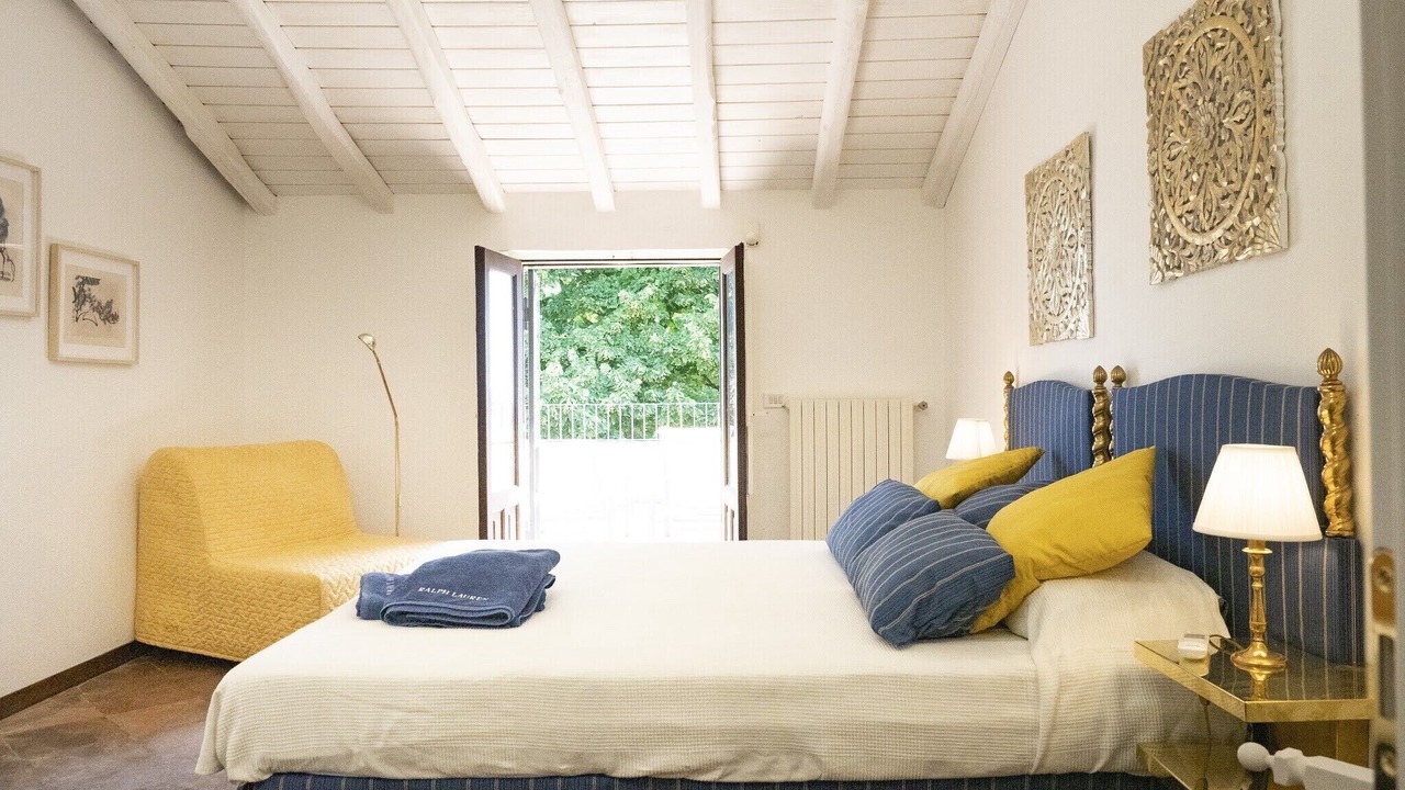 Photo of Bedroom in Linera