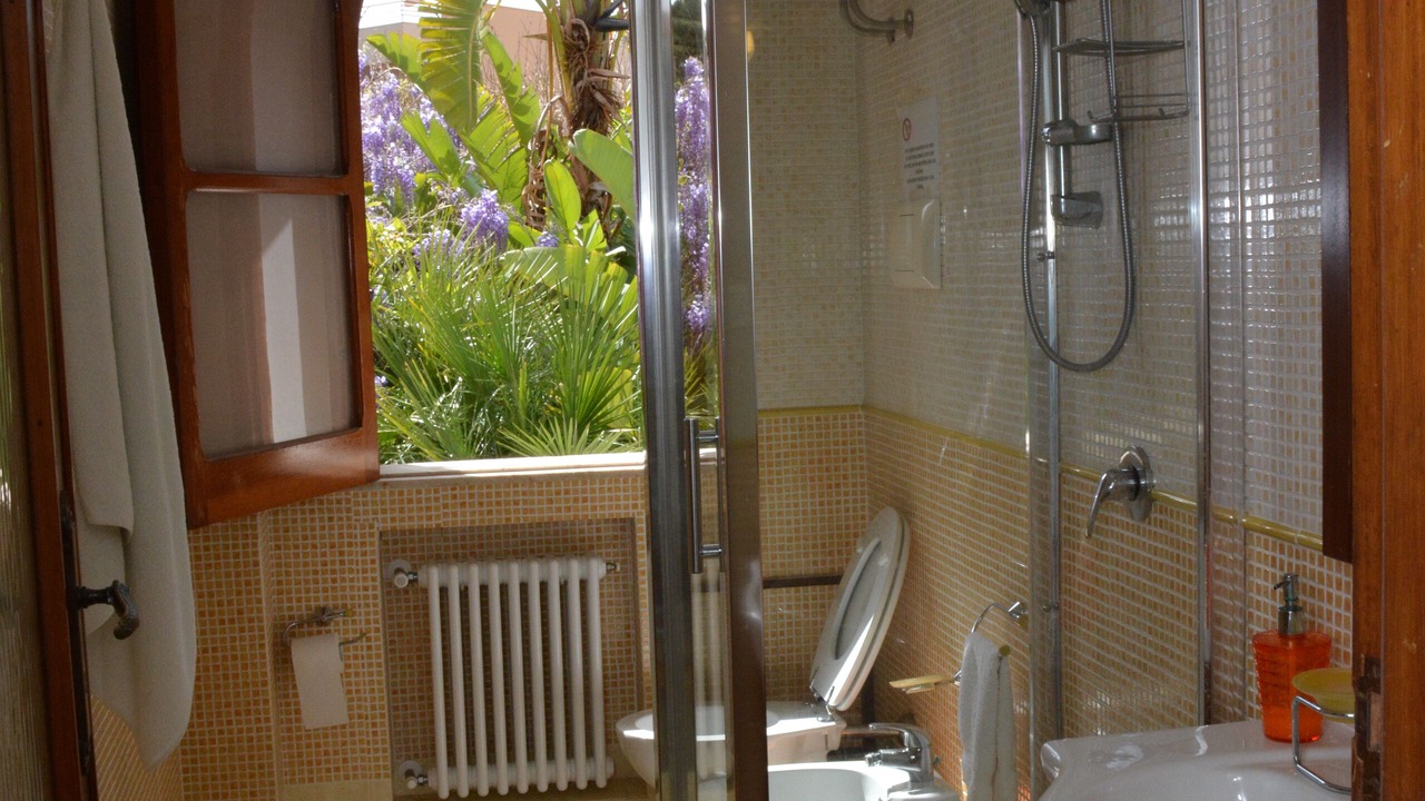 Photo of Bathroom in Casteldaccia