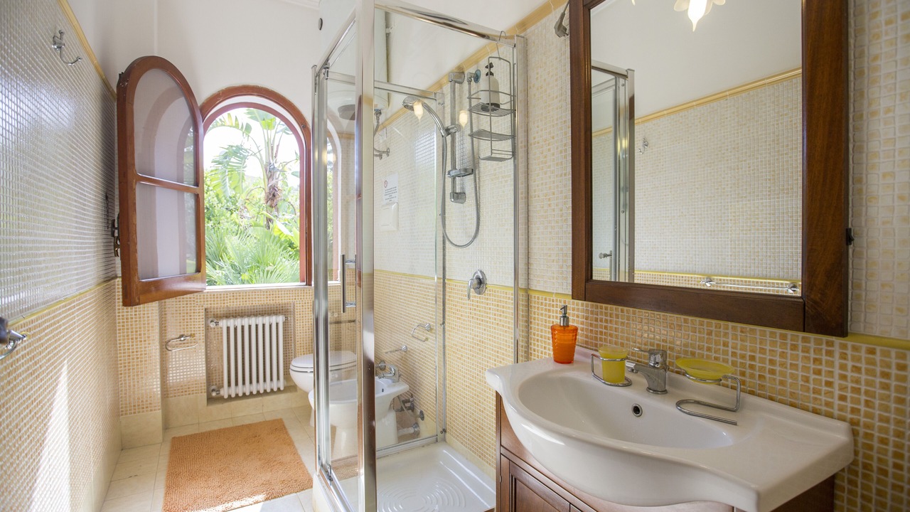 Photo of Bathroom in Casteldaccia