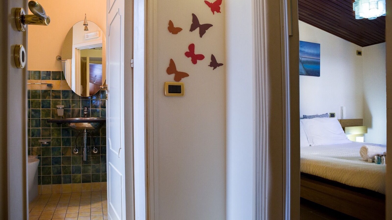 Photo of Bathroom in Mondello