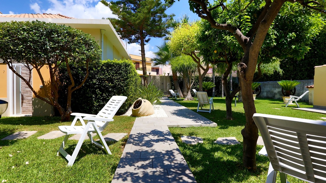 Photo of Outdoor in Avola