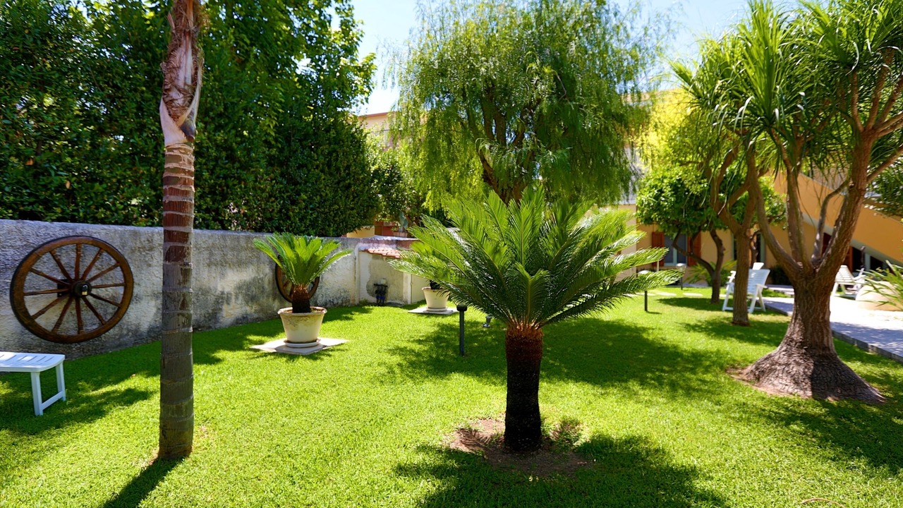 Photo of Outdoor in Avola