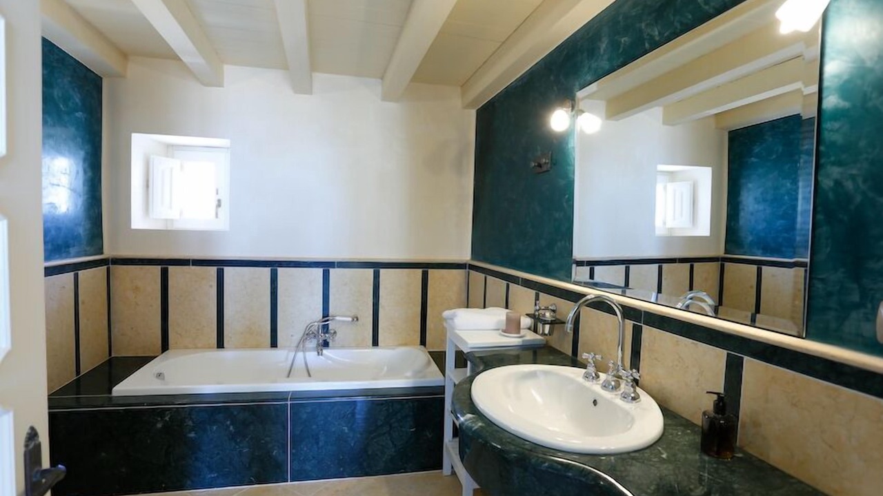 Photo of Bathroom in Ortigia