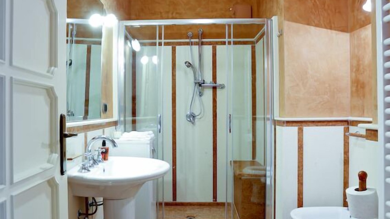 Photo of Bathroom in Ortigia