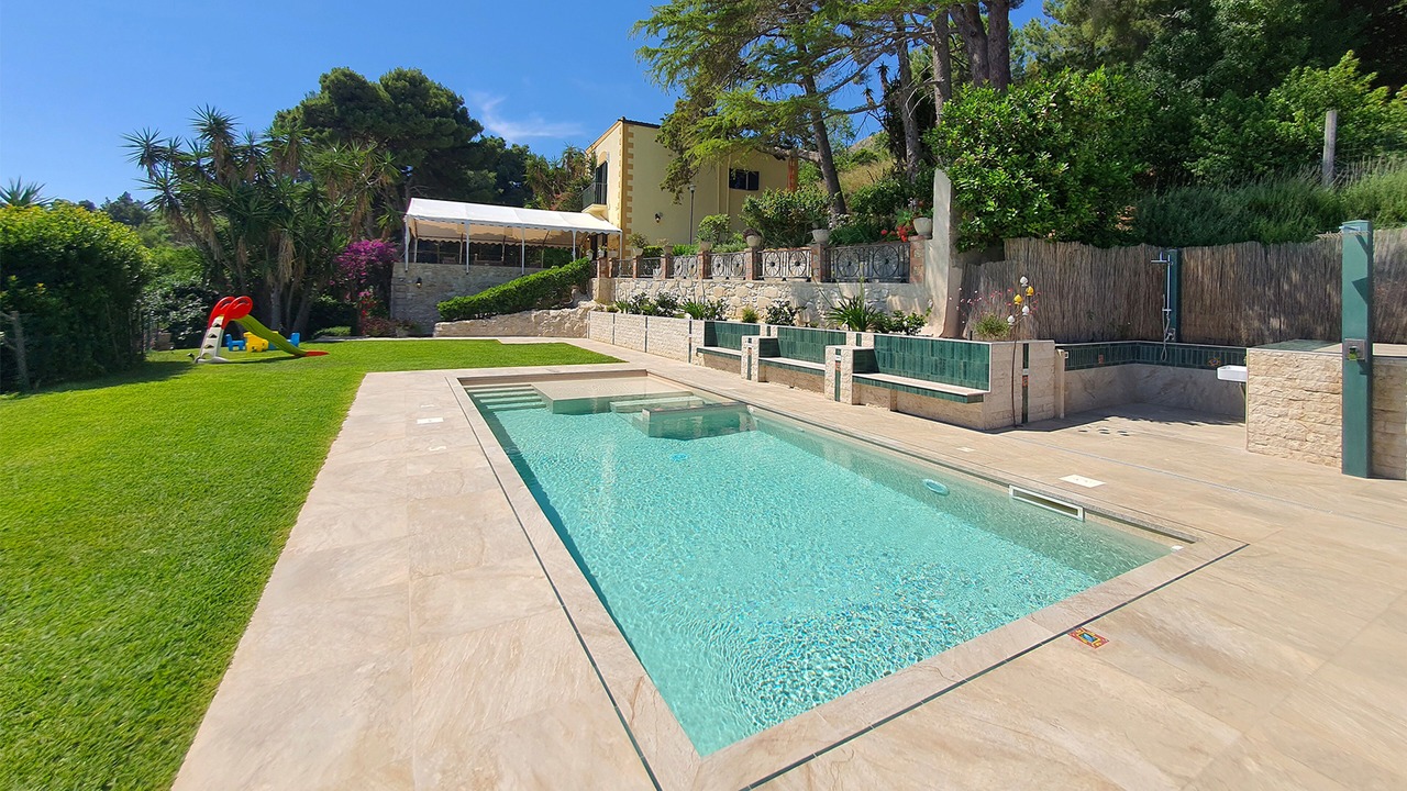 Photo of Outdoor in Alcamo