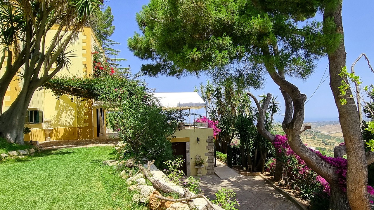 Photo of Outdoor in Alcamo