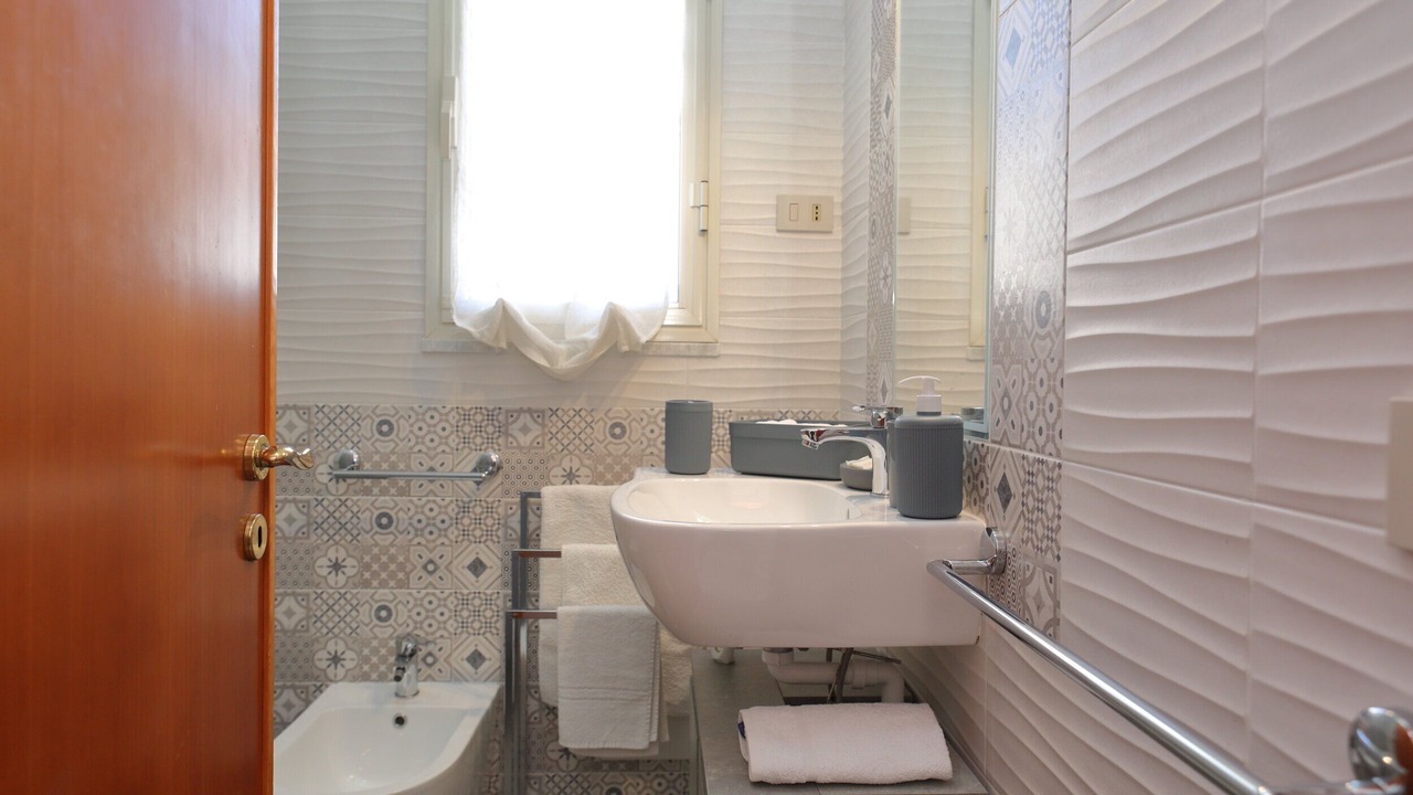 Photo of Bathroom in Old Town