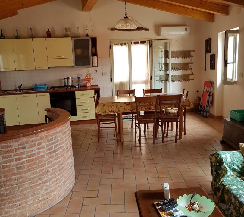Photo of Livingroom in Limina