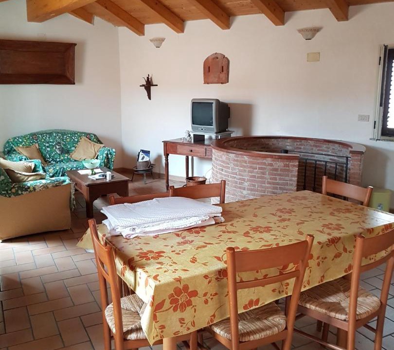 Photo of Livingroom in Limina