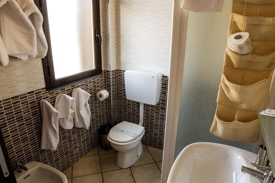 Photo of Bathroom in Nicolosi