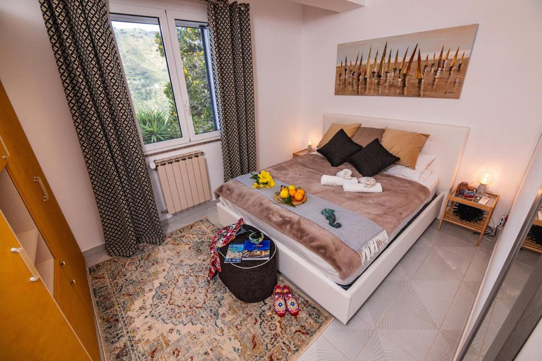 Photo of Bedroom in Santo Stefano di Camastra