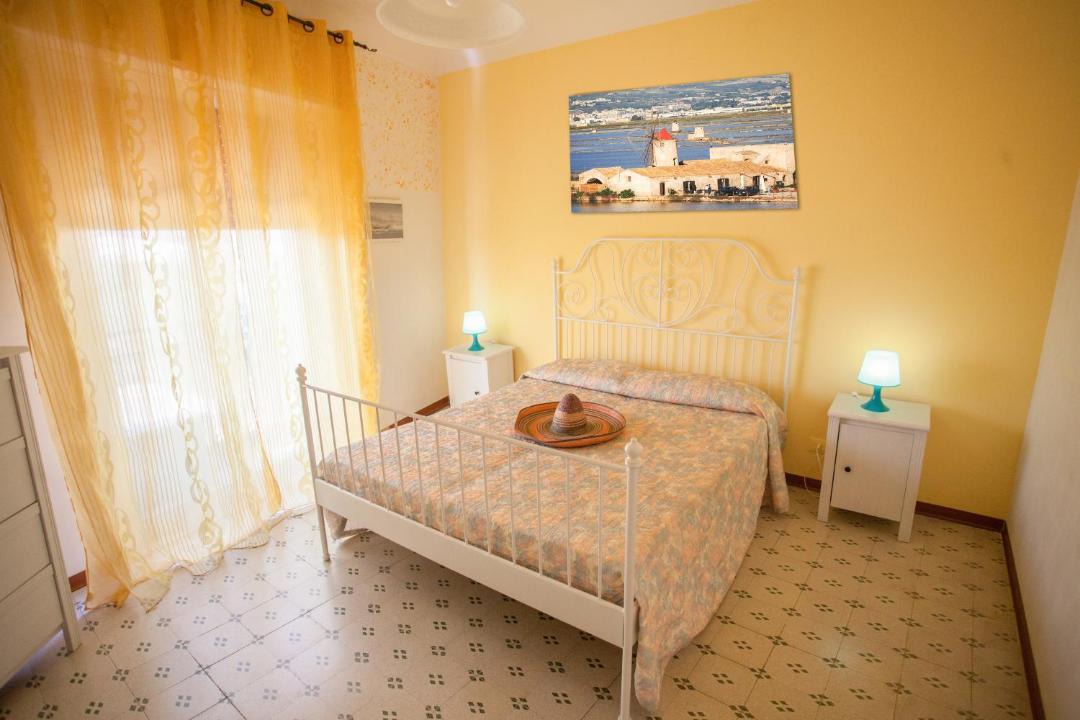 Photo of Bedroom in Trapani City Centre
