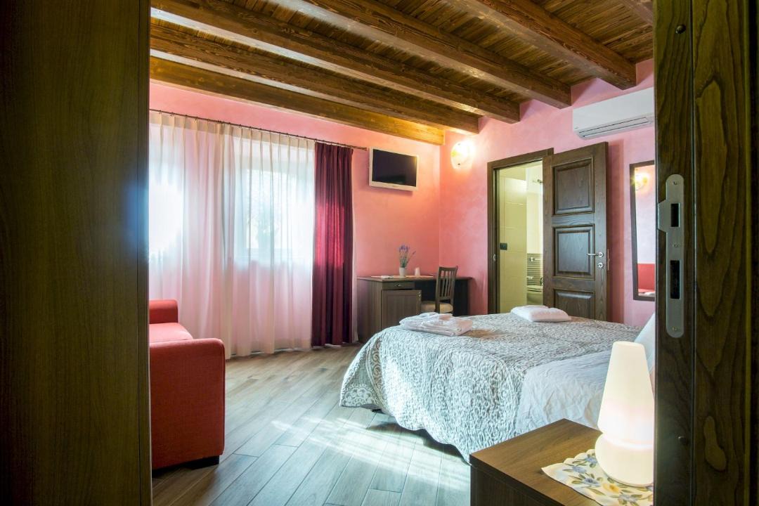 Photo of Bedroom in Malvagna