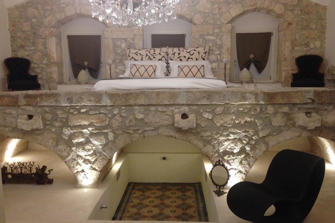 Photo of Others in Noto