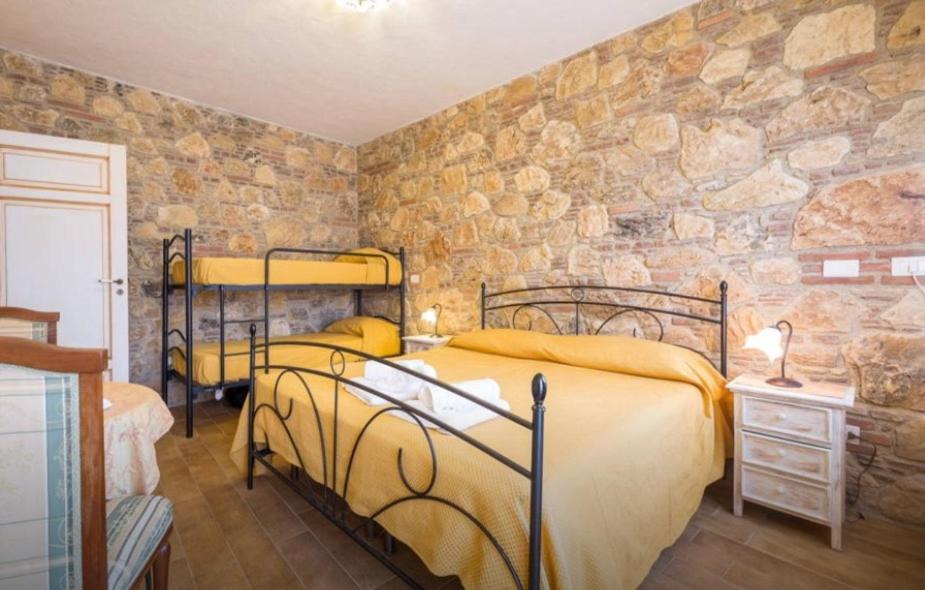 Photo of Bedroom in Ali Terme