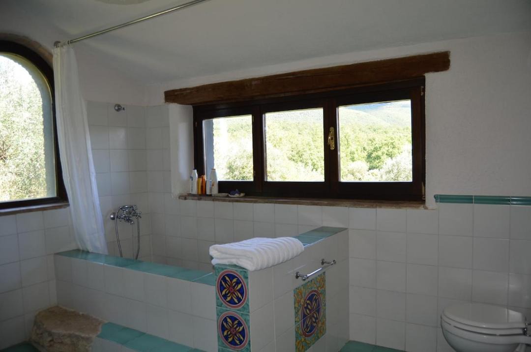 Photo of Bathroom in Massa Martana