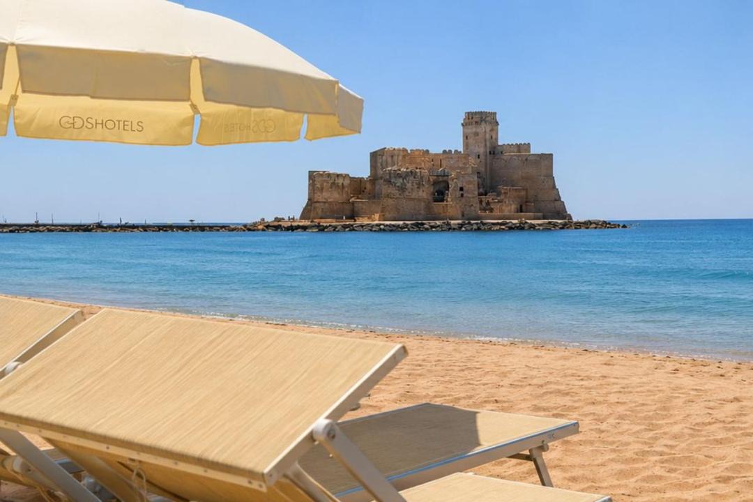 Photo of Others in Le Castella