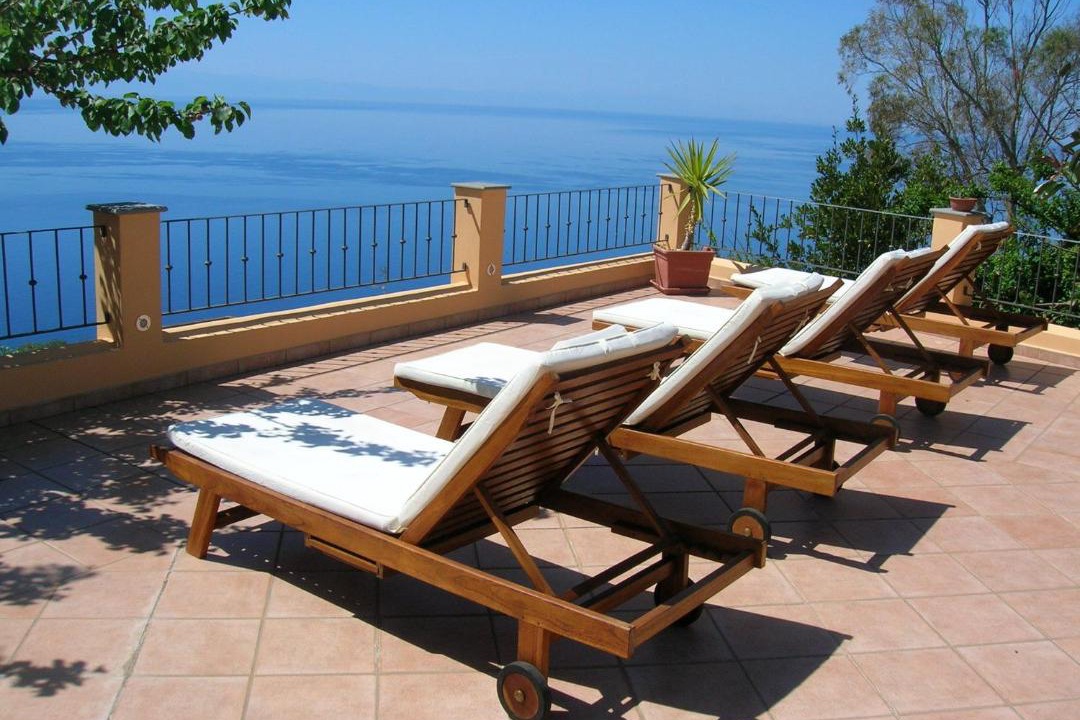 Photo of Patio Balcony in Leni