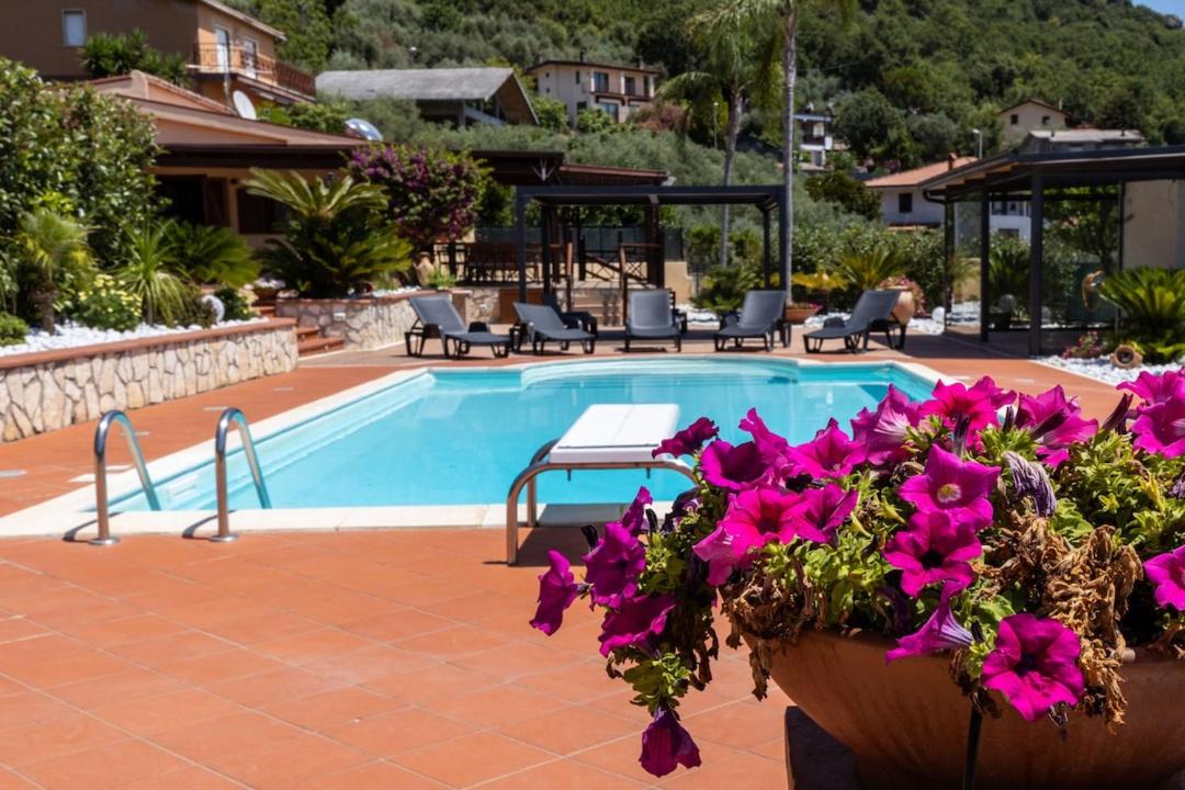 Photo of Others in Formia
