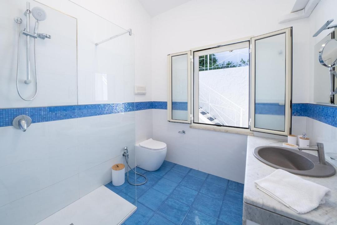 Photo of Bathroom in Trappeto