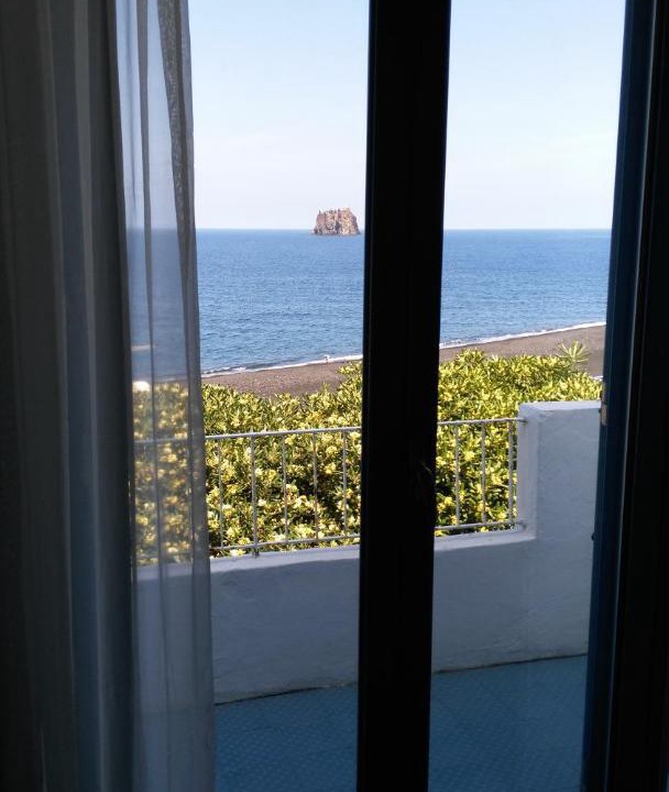 Photo of Patio Balcony in Stromboli