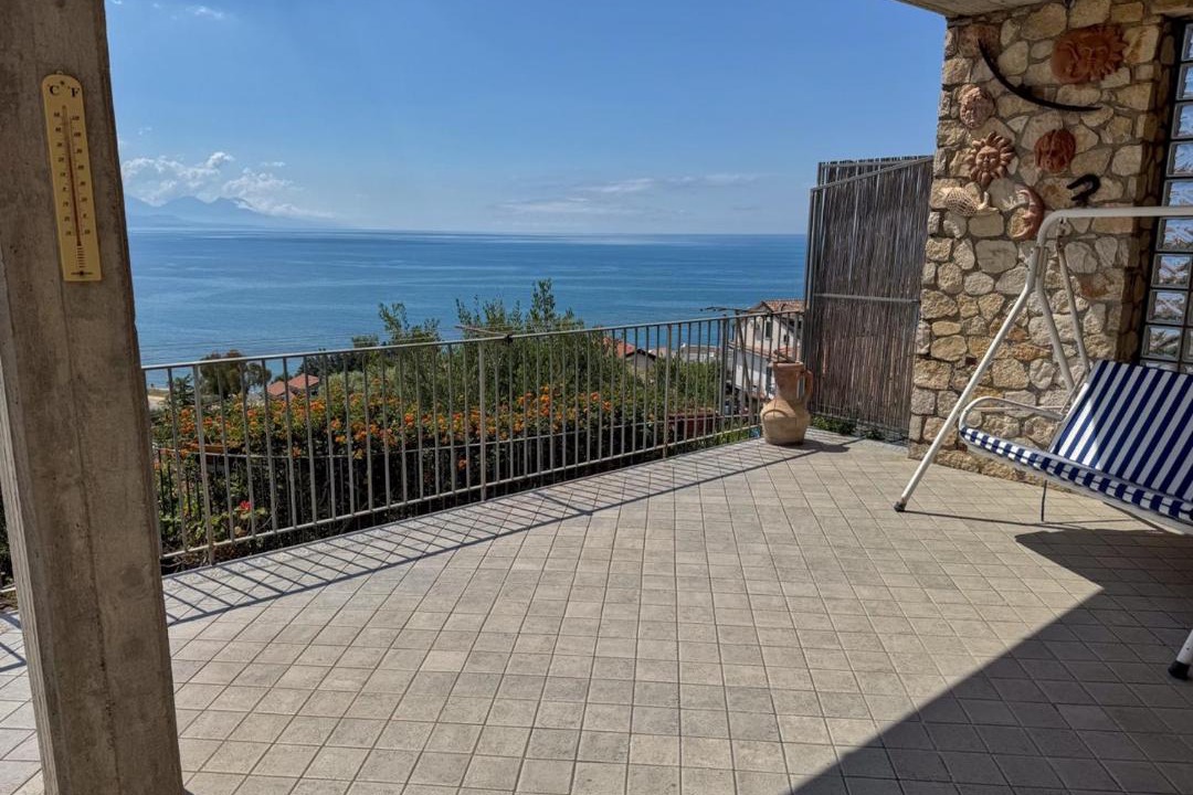 Photo of Patio Balcony in Villammare
