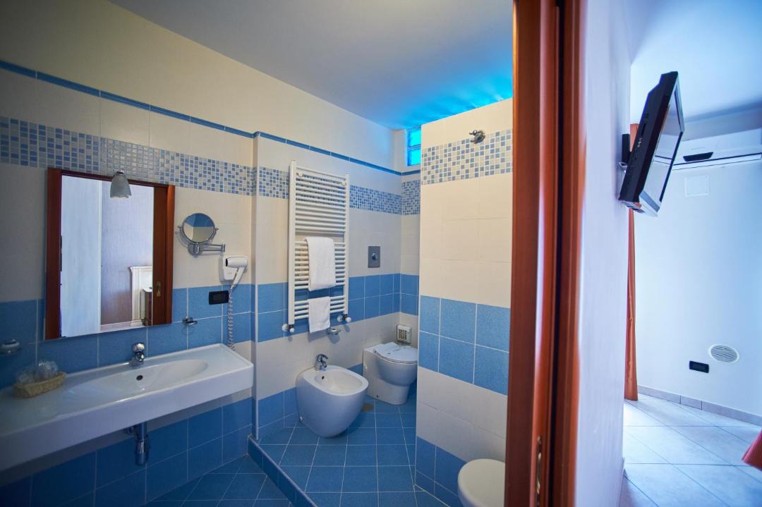 Photo of Bathroom in Catanzaro Lido