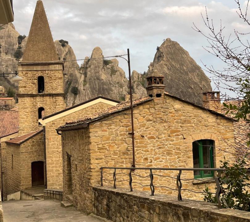 Photo of Buildings in Castelmezzano