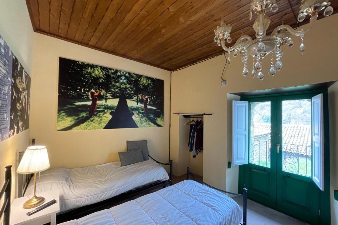 Photo of Bedroom in Castelmezzano