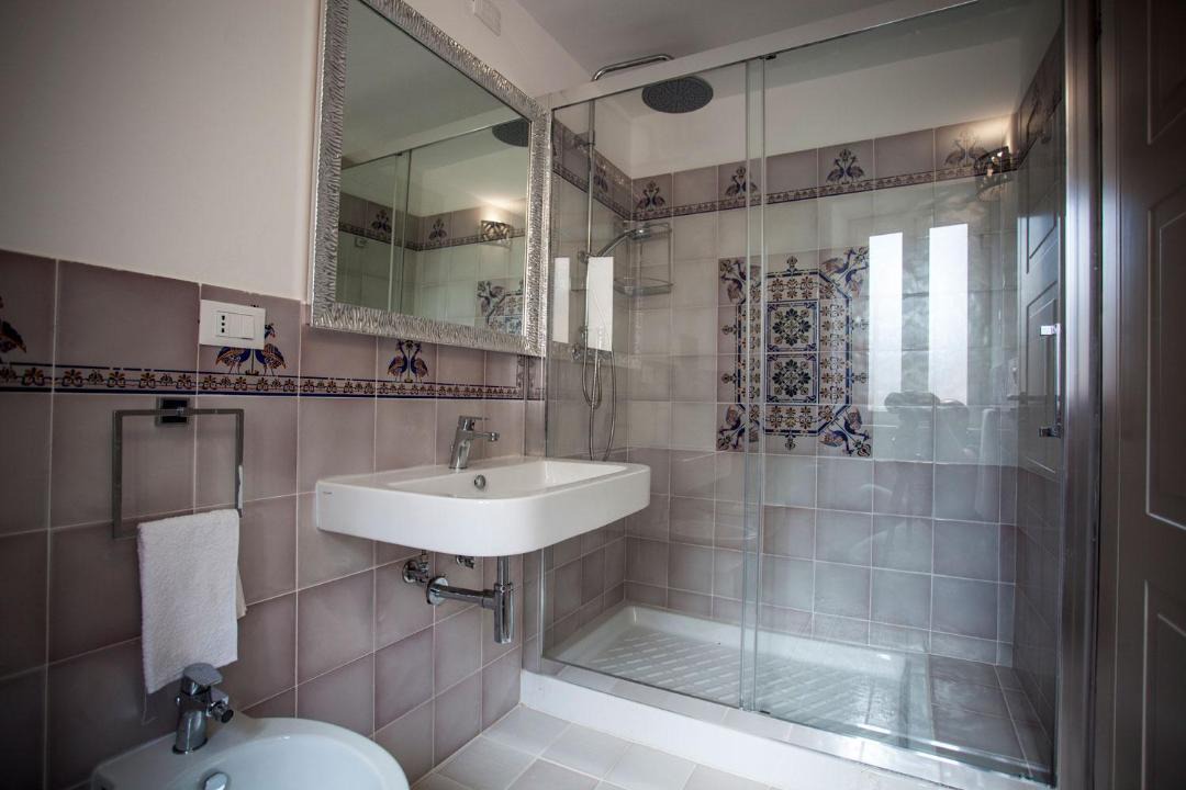 Photo of Bathroom in Santo Stefano di Camastra