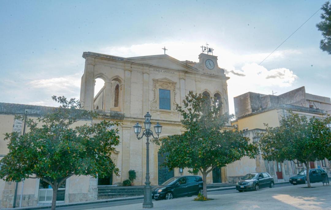 Photo of Buildings in Solarino