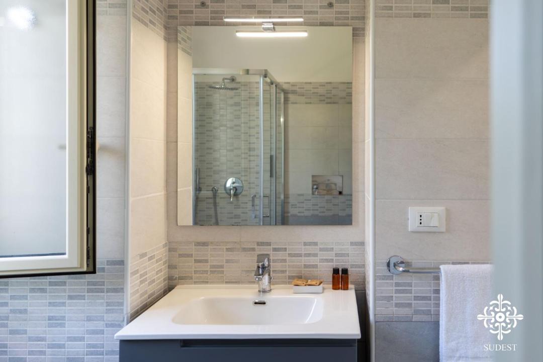 Photo of Bathroom in Arenella