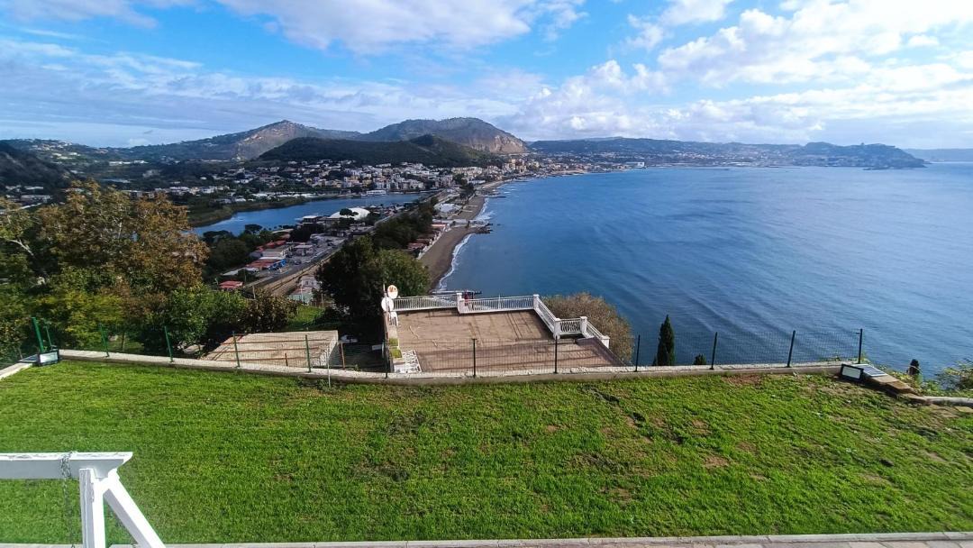 Photo of Others in Baia