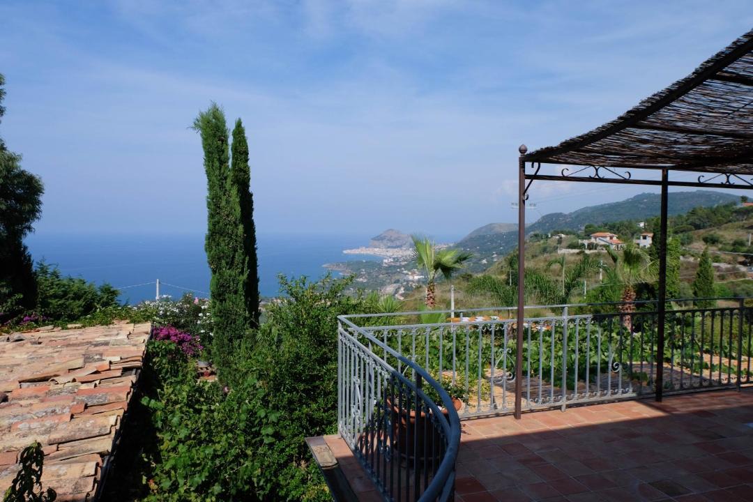 Photo of Others in Cefalu