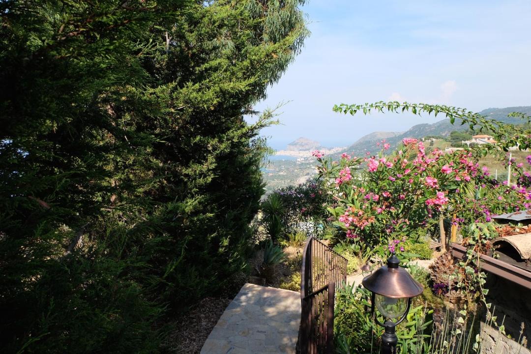 Photo of Others in Cefalu