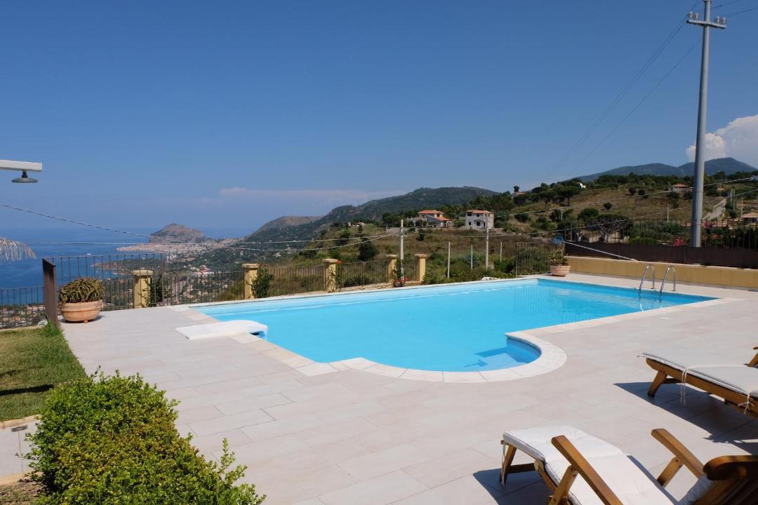 Photo of Outdoor in Cefalu
