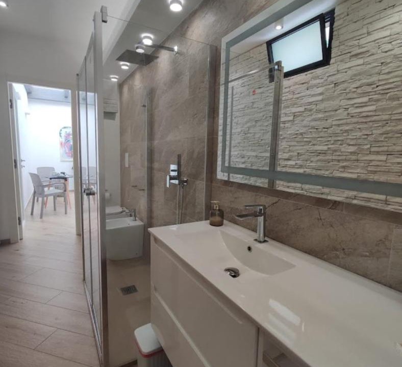 Photo of Bathroom in Balestrate