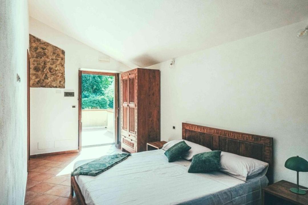 Photo of Bedroom in Naso
