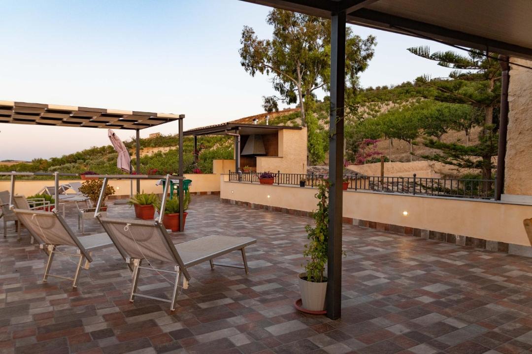 Photo of Patio Balcony in Naro