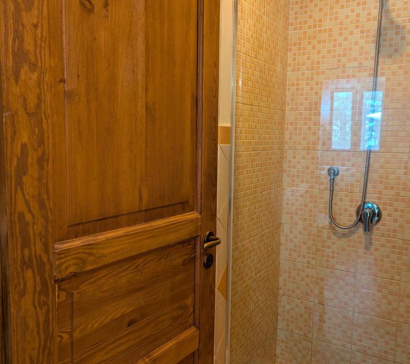 Photo of Bathroom in Pollina