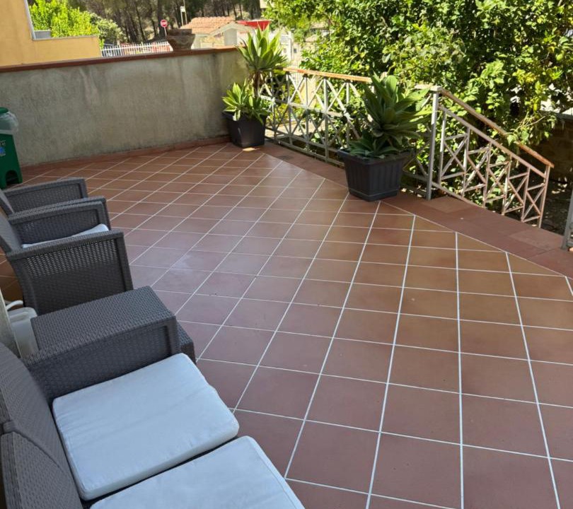Photo of Patio Balcony in Salaparuta