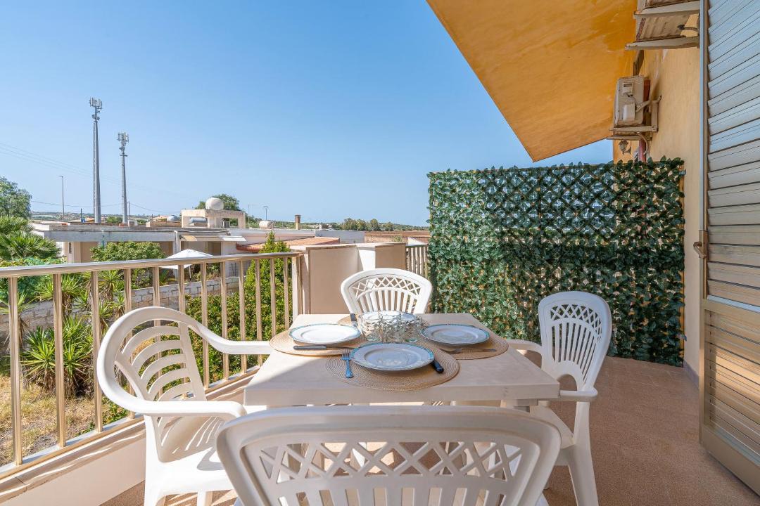Photo of Patio Balcony in San Lorenzo