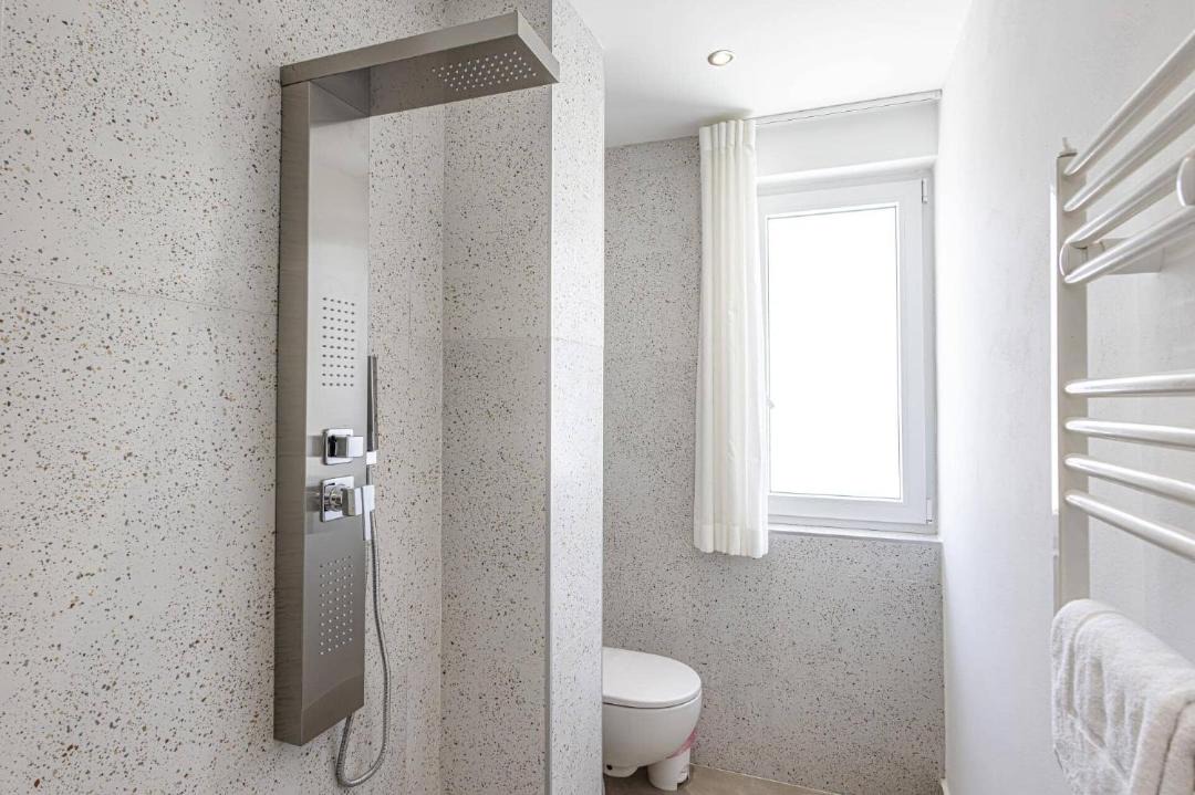 Photo of Bathroom in Carrozziere