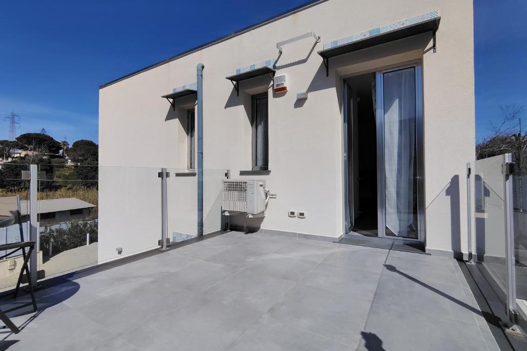 Photo of Patio Balcony in Salina
