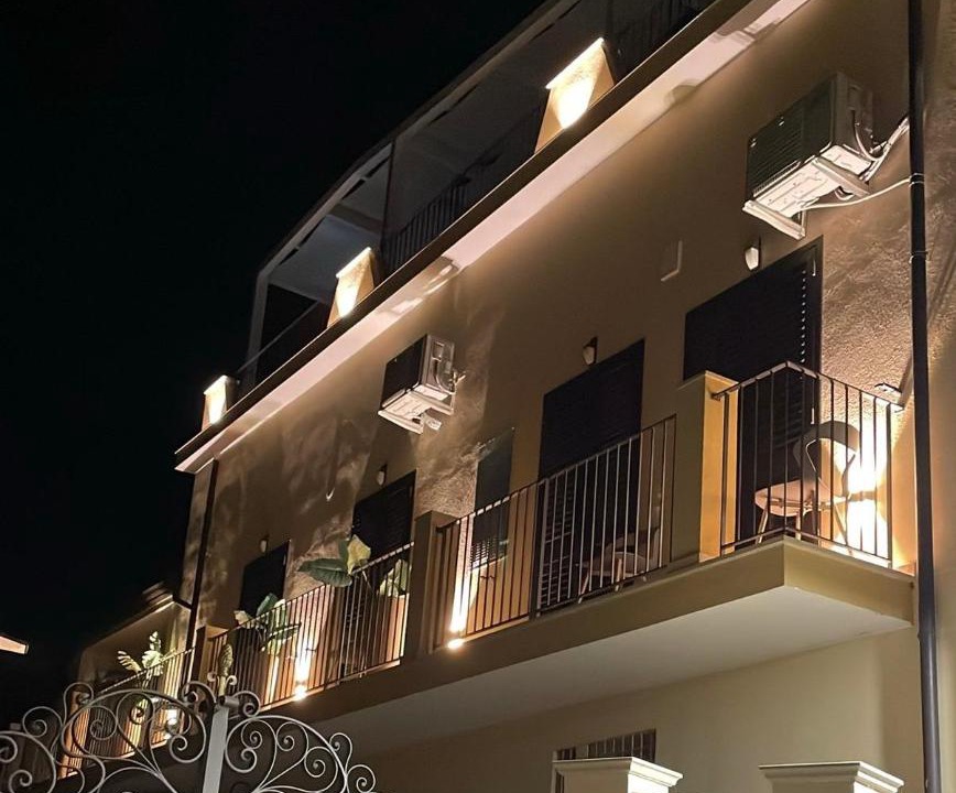 Photo of Patio Balcony in Itala Marina