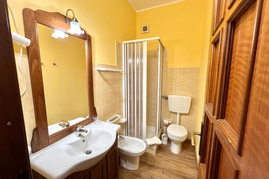 Photo of Bathroom in Randazzo