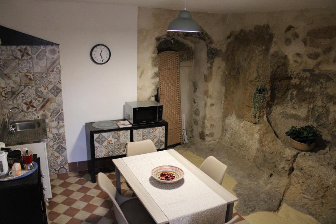 Photo of Kitchen in Agira